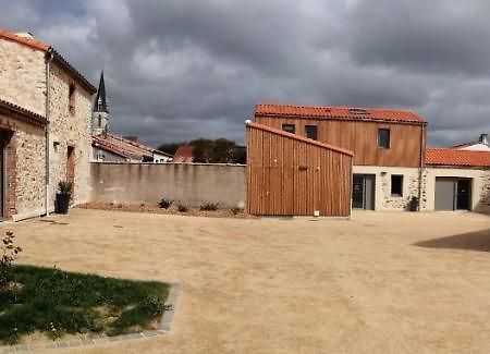 La Borderie - Maison Des Randonnees - Gite Etape - Gite De Groupe Vairé Esterno foto