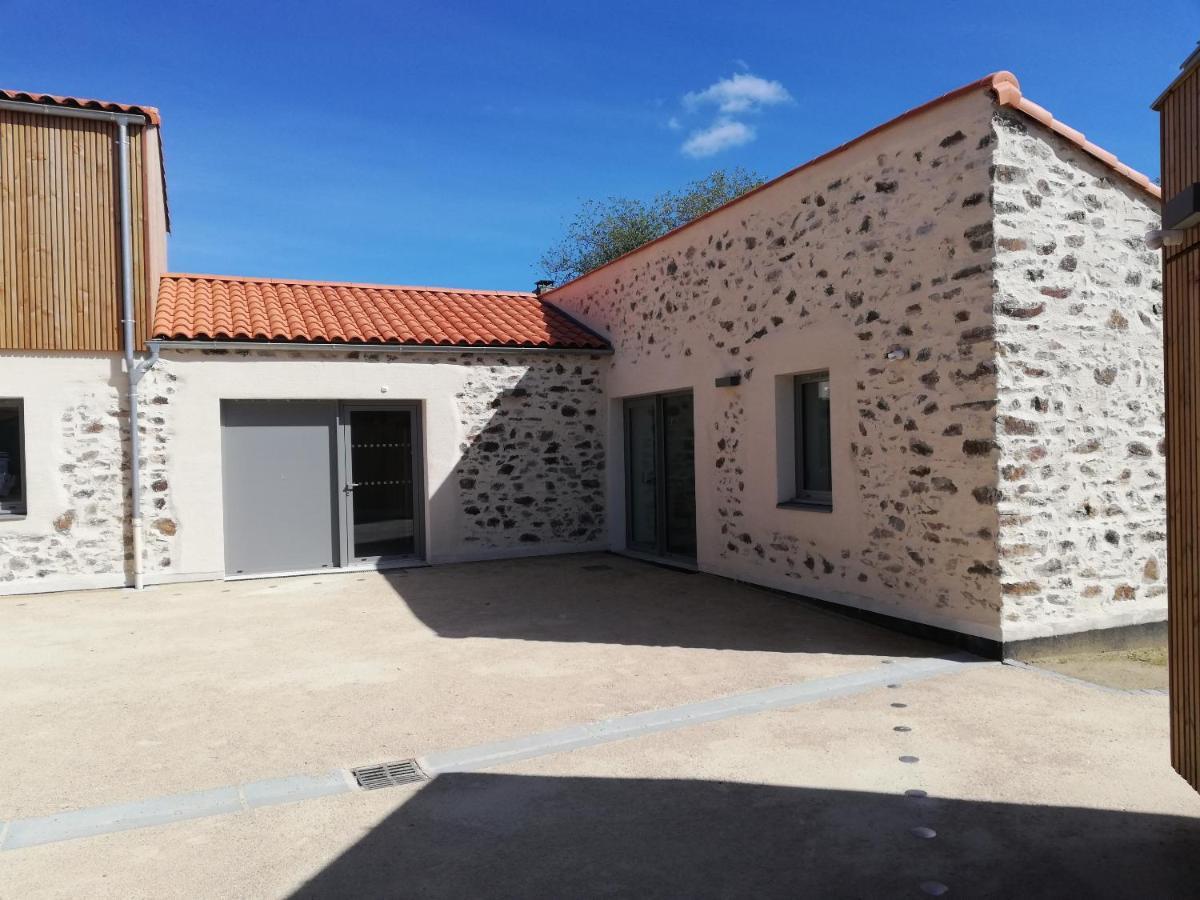 La Borderie - Maison Des Randonnees - Gite Etape - Gite De Groupe Vairé Esterno foto