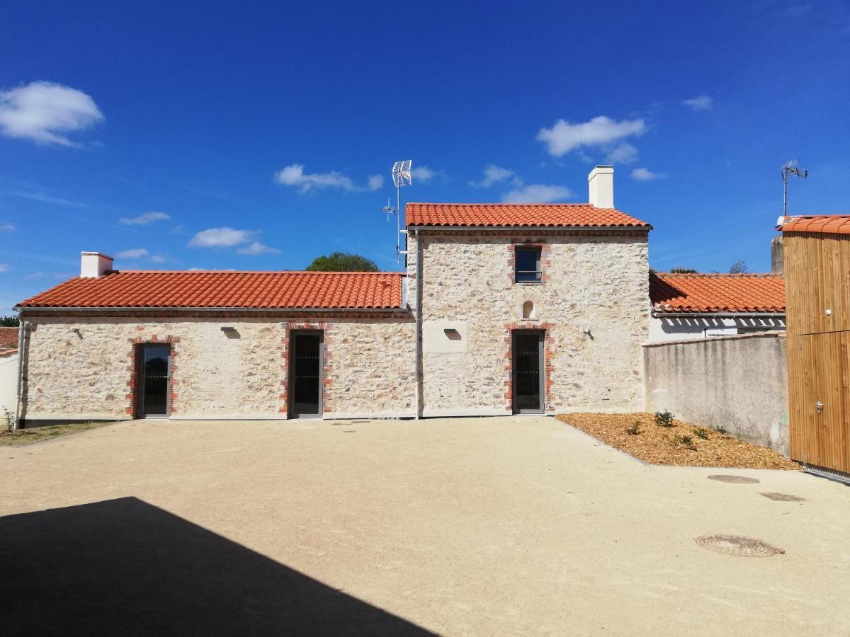 La Borderie - Maison Des Randonnees - Gite Etape - Gite De Groupe Vairé Esterno foto
